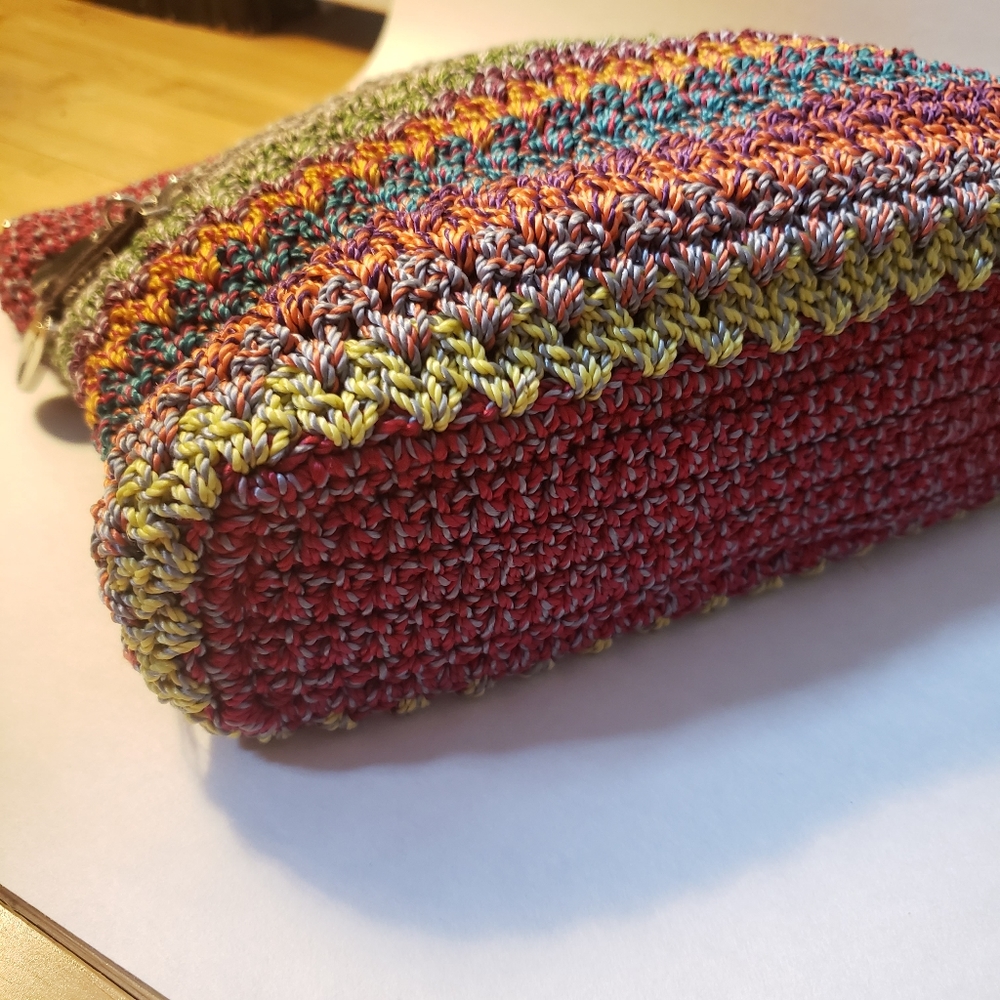 The Sak Woven Crossbody - Picture 11 of 14